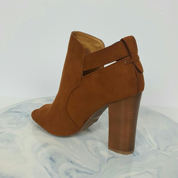 Strapped Chestnut Peep Toe Booties. - Picture 6 of 6